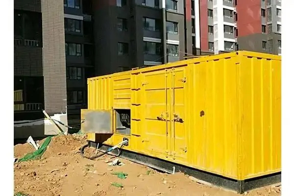 万山发电机租赁中燃油压力过低会对发动机的哪些部件造成损坏？