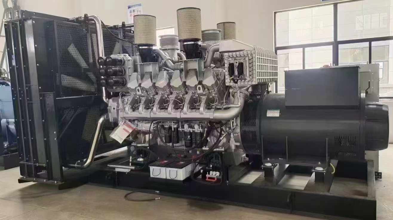 万山800KW柴油发电机组可以带动多少kw的设备？